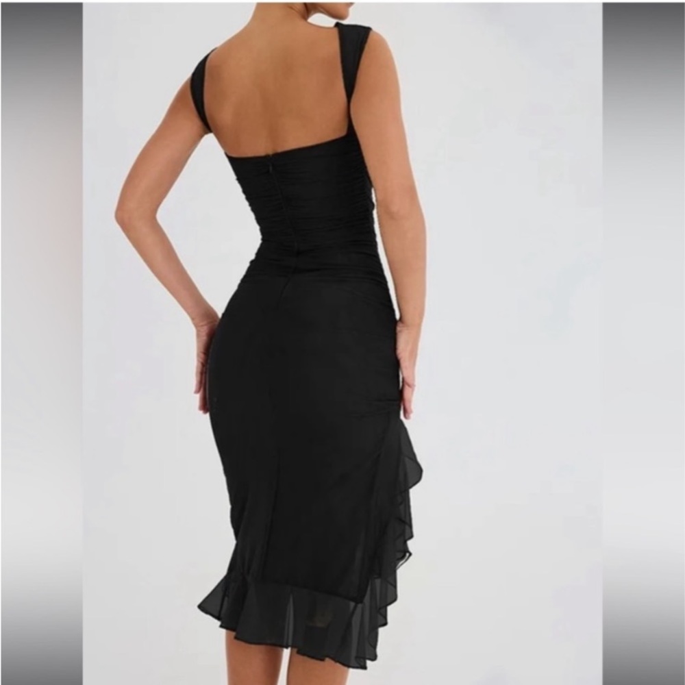 BLACK ASYMMETRICAL RUFFLE HEM RUCHED DRESS - Picture 3 of 12